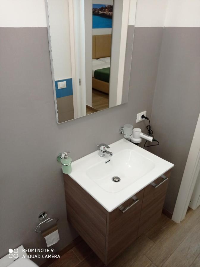 Tra Le Nuvole Apartment Фавиняна Екстериор снимка