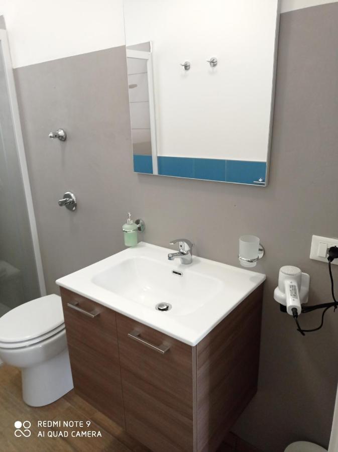 Tra Le Nuvole Apartment Фавиняна Екстериор снимка