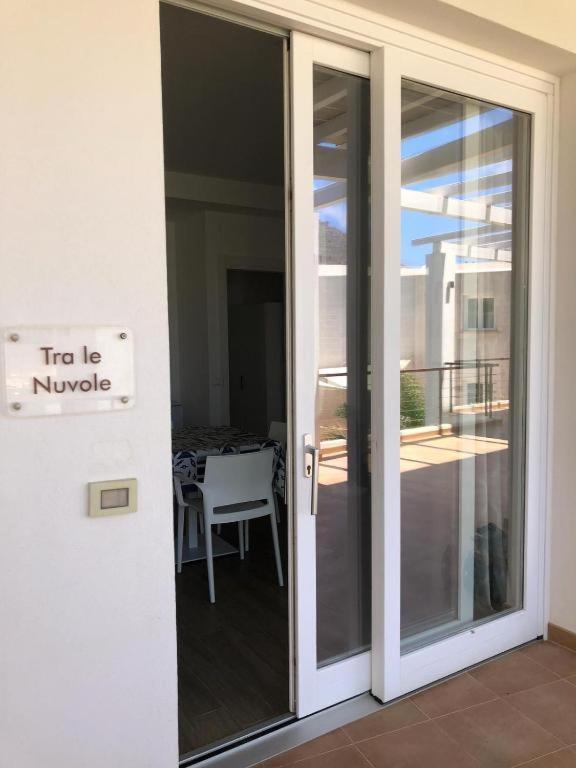Tra Le Nuvole Apartment Фавиняна Екстериор снимка