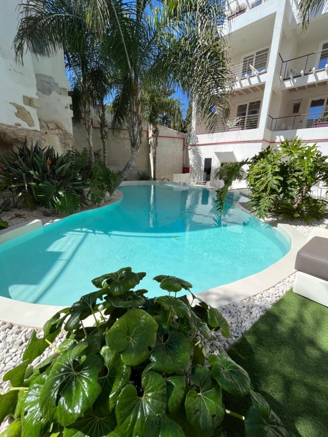 Tra Le Nuvole Apartment Фавиняна Екстериор снимка